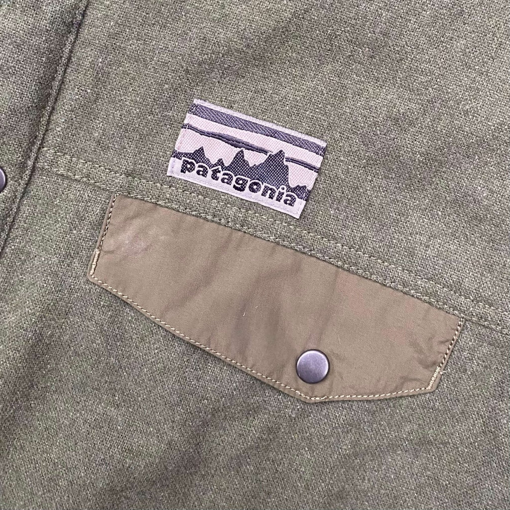 Patagonia Exclusive Reclaimed Wool Hooded Snap-T