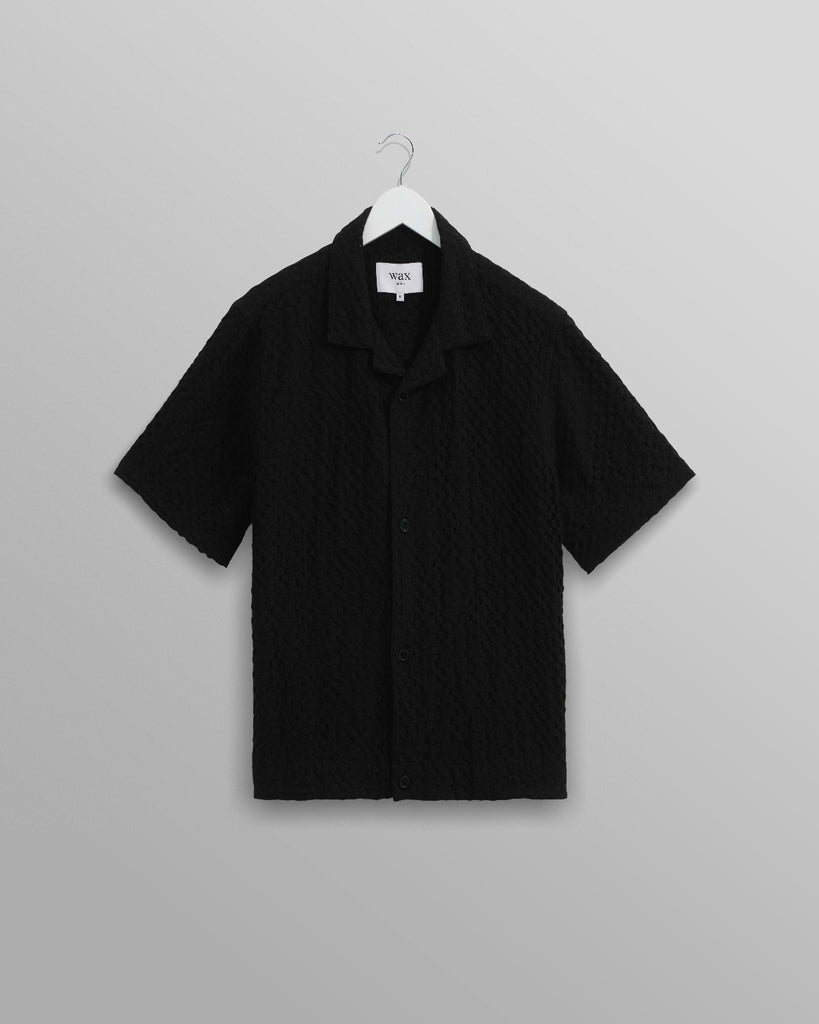 Wax-London-Lido-black-Dobby-Cotton-Weave-Short-Sleeve-Shirt-5
